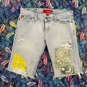 Vintage Hollister Patchwork Button Fly Bermuda Cut-offs size 1